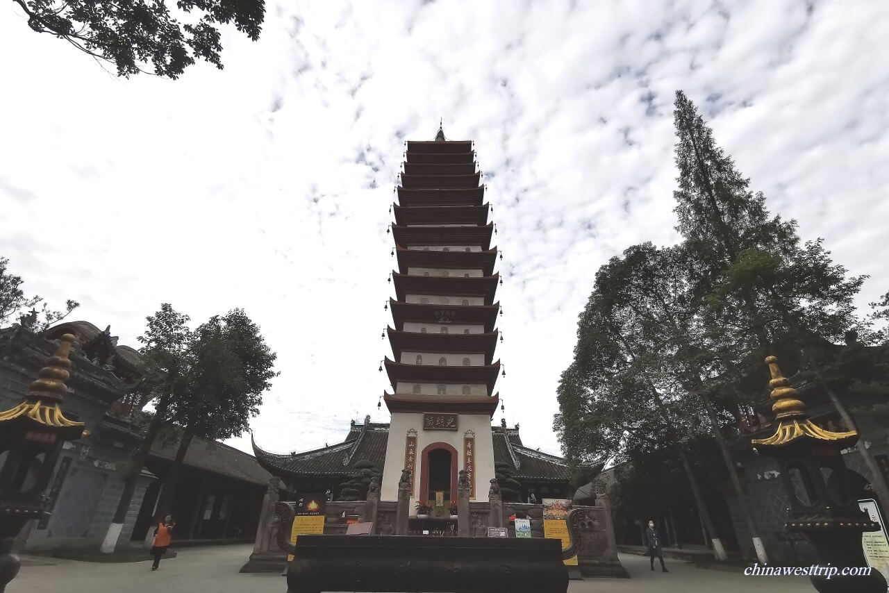 The Pogoda of Baoguang Monastery